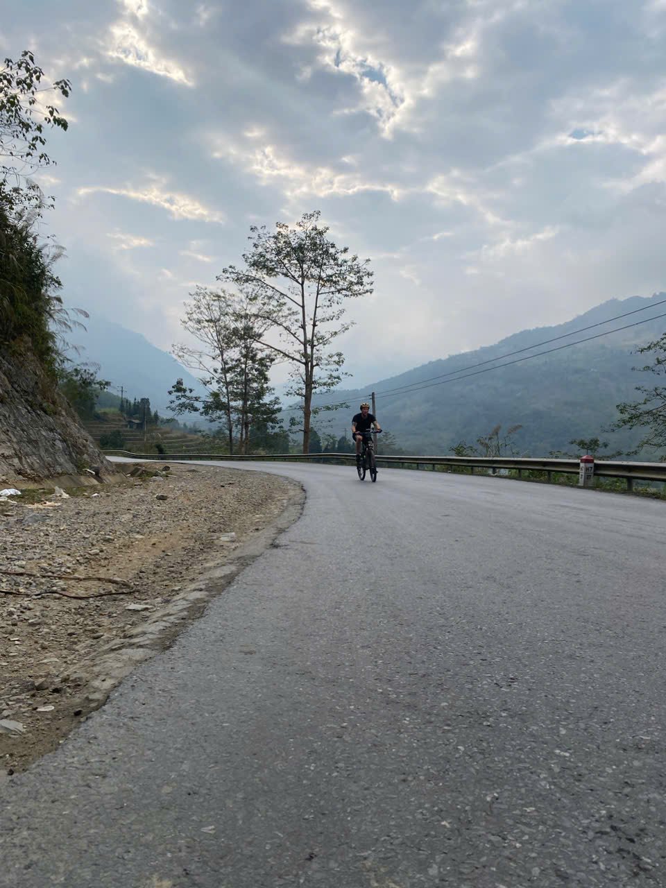 Legenda Północy: Górska Wycieczka Rowerowa Ha Giang – Twoja Przygoda Życia